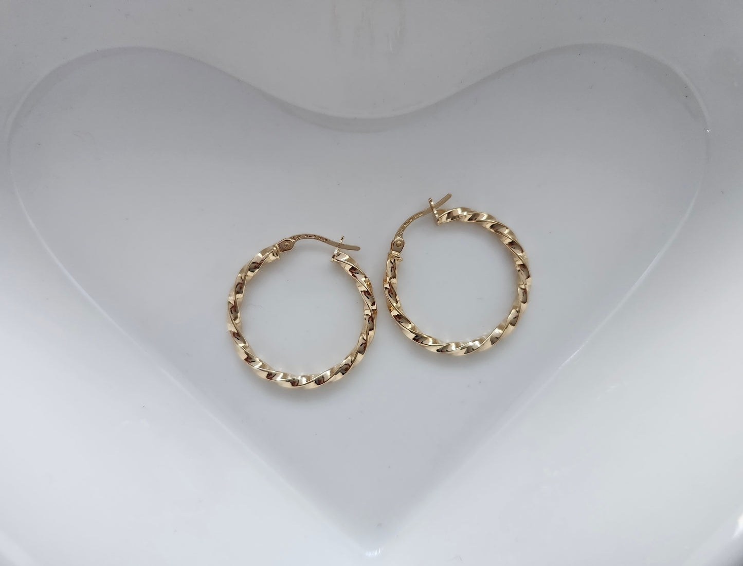 Polished Swirly Hoop Earrings in 18k Solid Gold