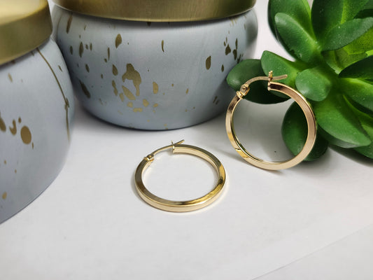 Classic Hoop Earrings in 18k Solid Gold