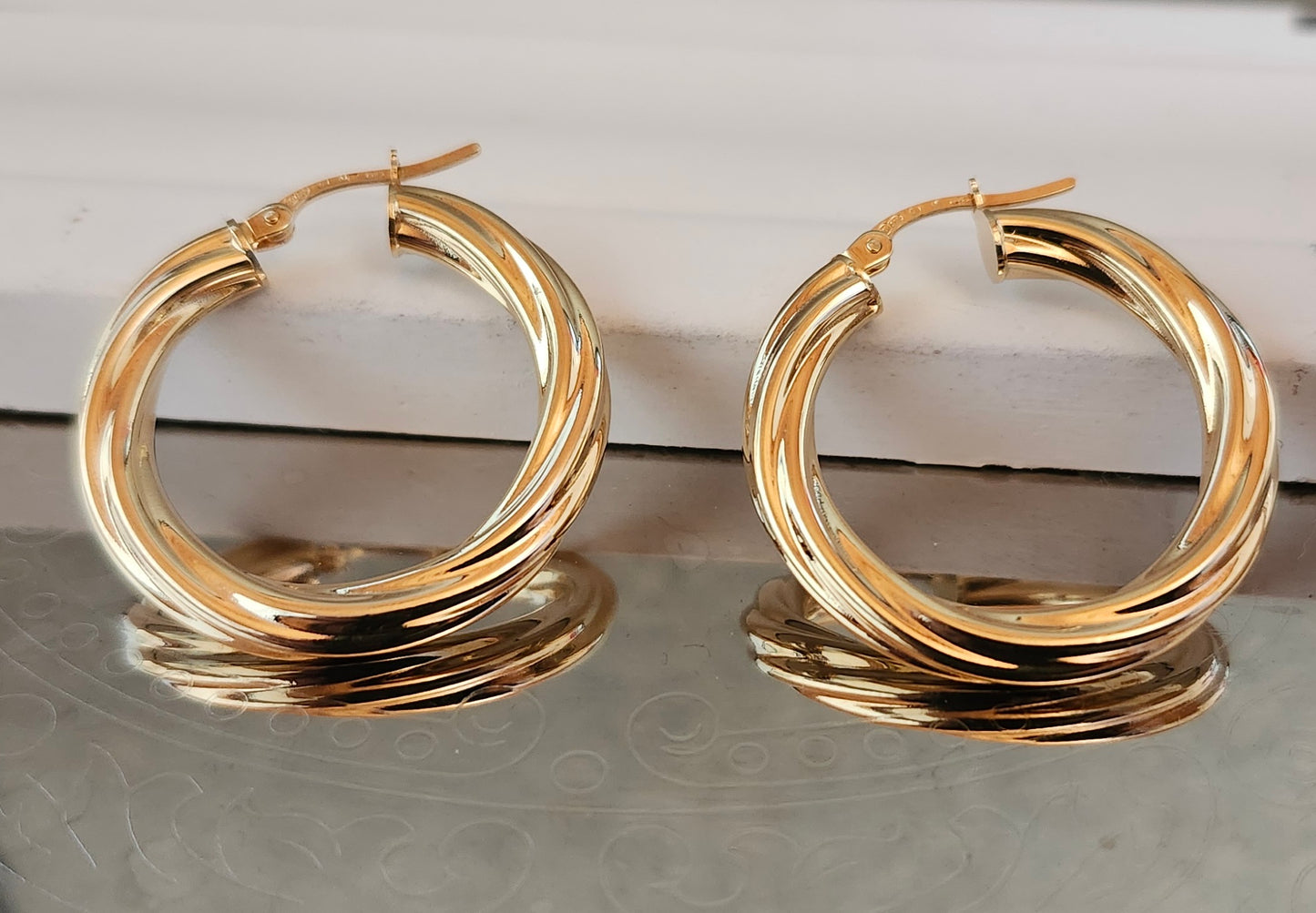 Chunky Linear Twist Hoop Earrings in 18k Solid Gold