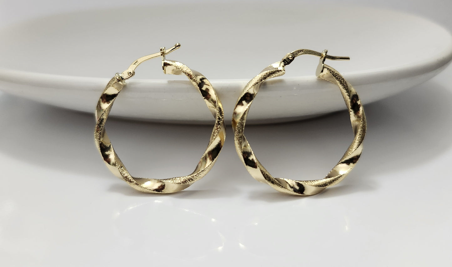 Textured Twisted Hoop Earrings in 18k Solid Gold