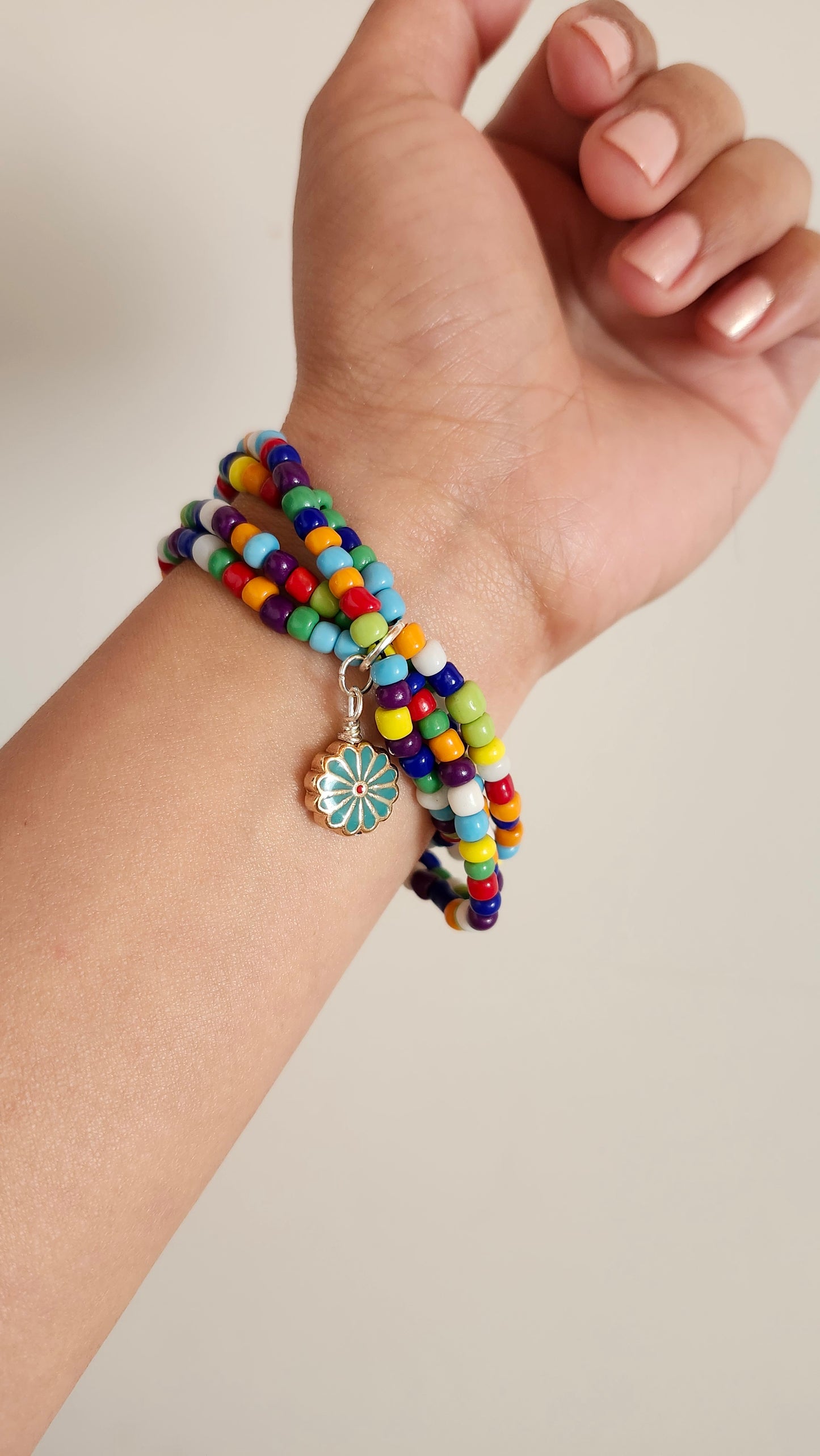 Multicolor Glass Beads Bracelets